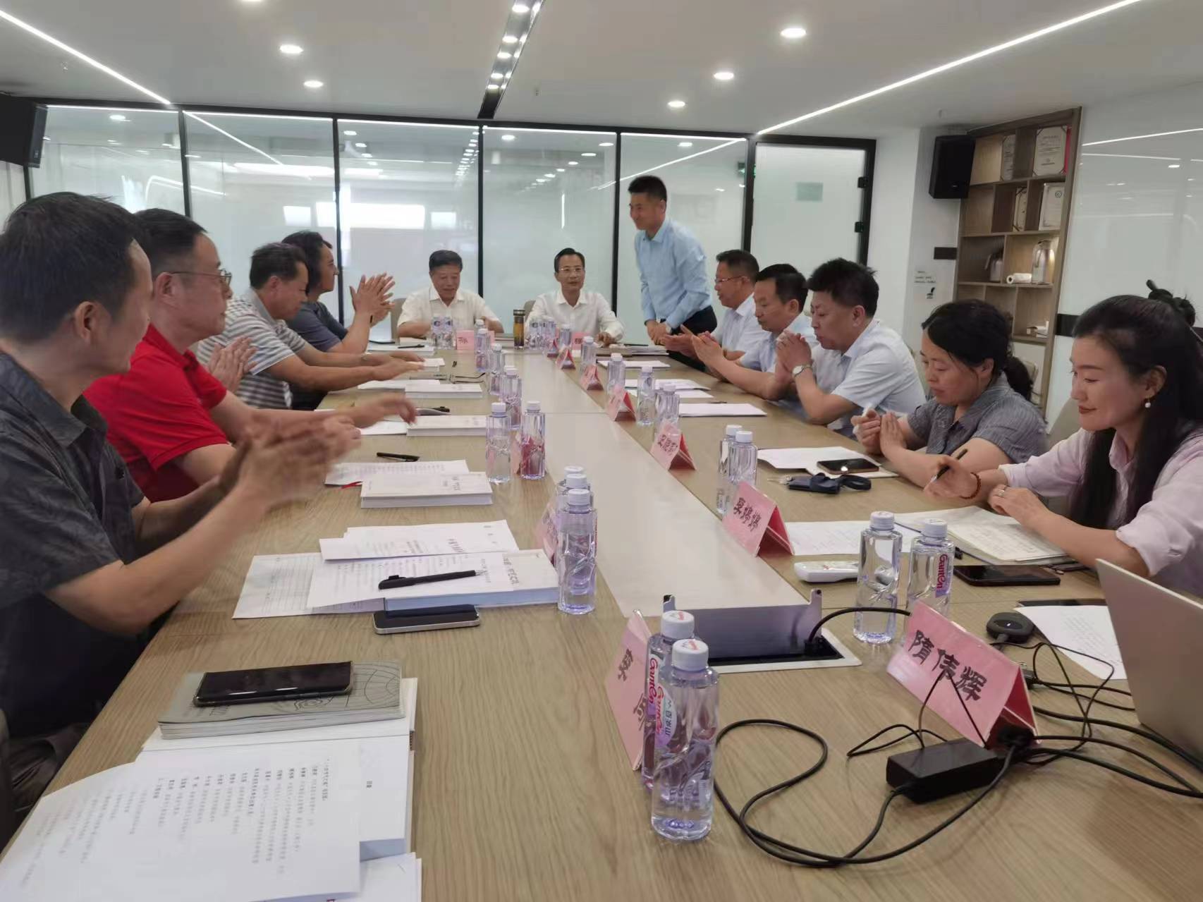 强化递进服务 落实叫应联动——全媒体业务中心全力以赴做好汛期气象服务