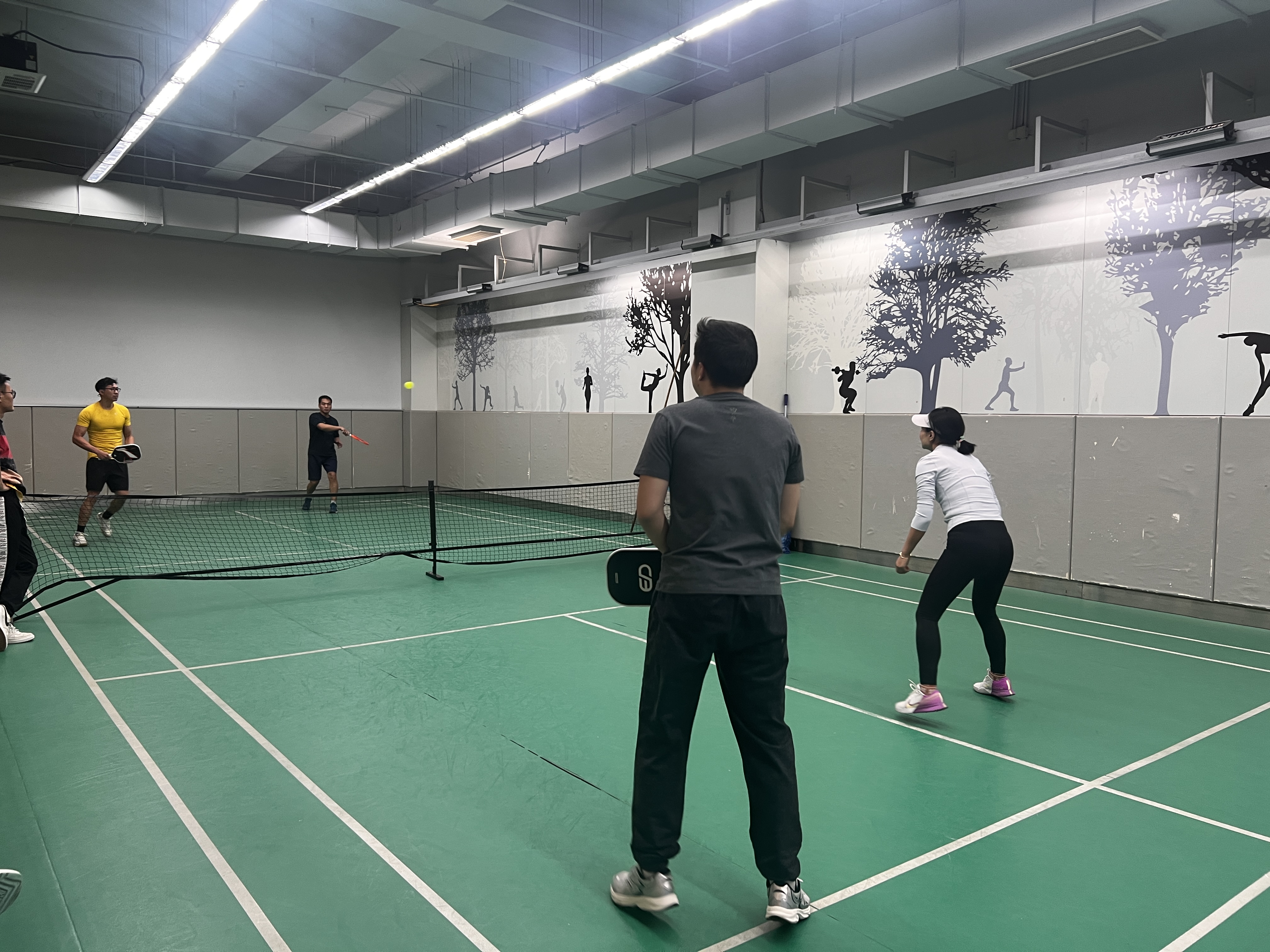 解锁新体验——华风集团网球协会举办匹克球比赛