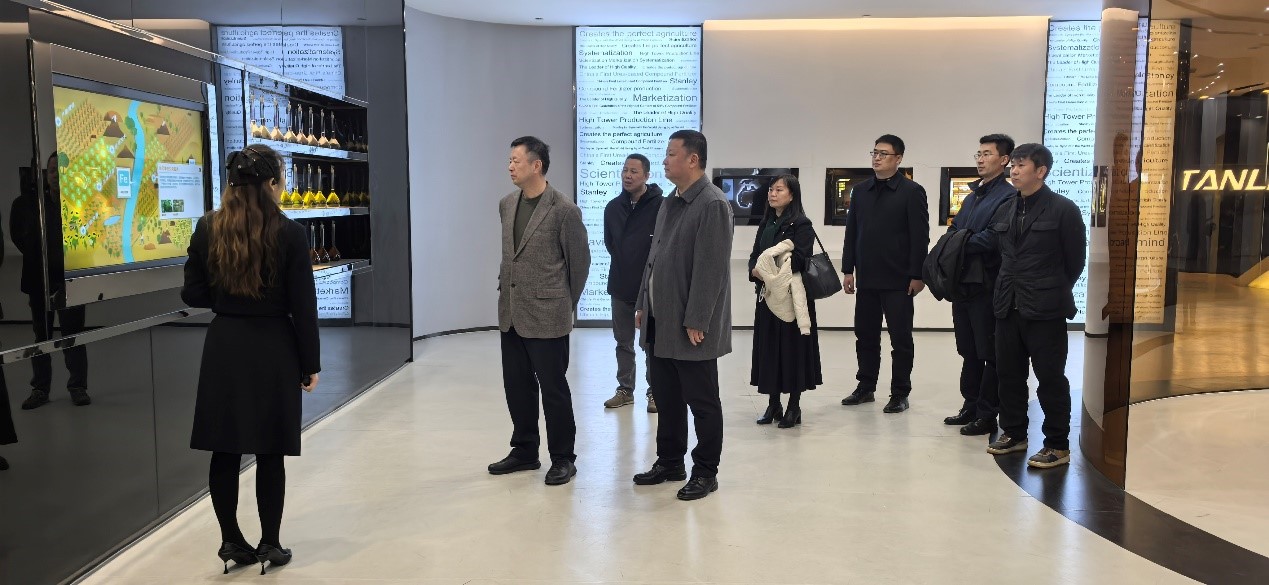 华风集团与史丹利农业集团深入交流，共探品牌传播新路径