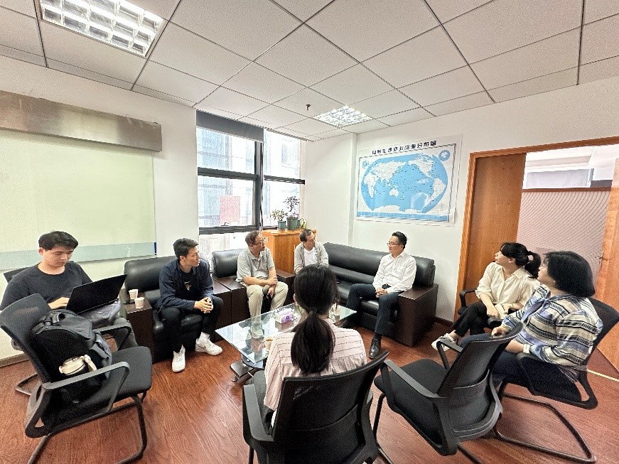 全球导航公司联合国家气象中心赴舟山调研并推广远洋渔船气象服务