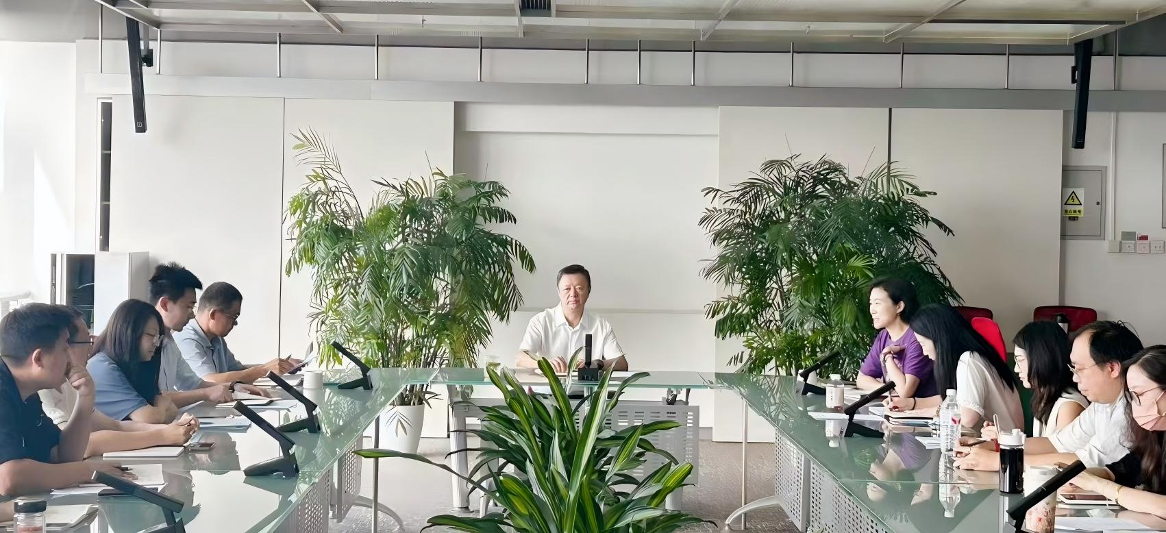 青春献策共话转型，凝聚力量同绘蓝图——华风集团青年座谈会圆满举行