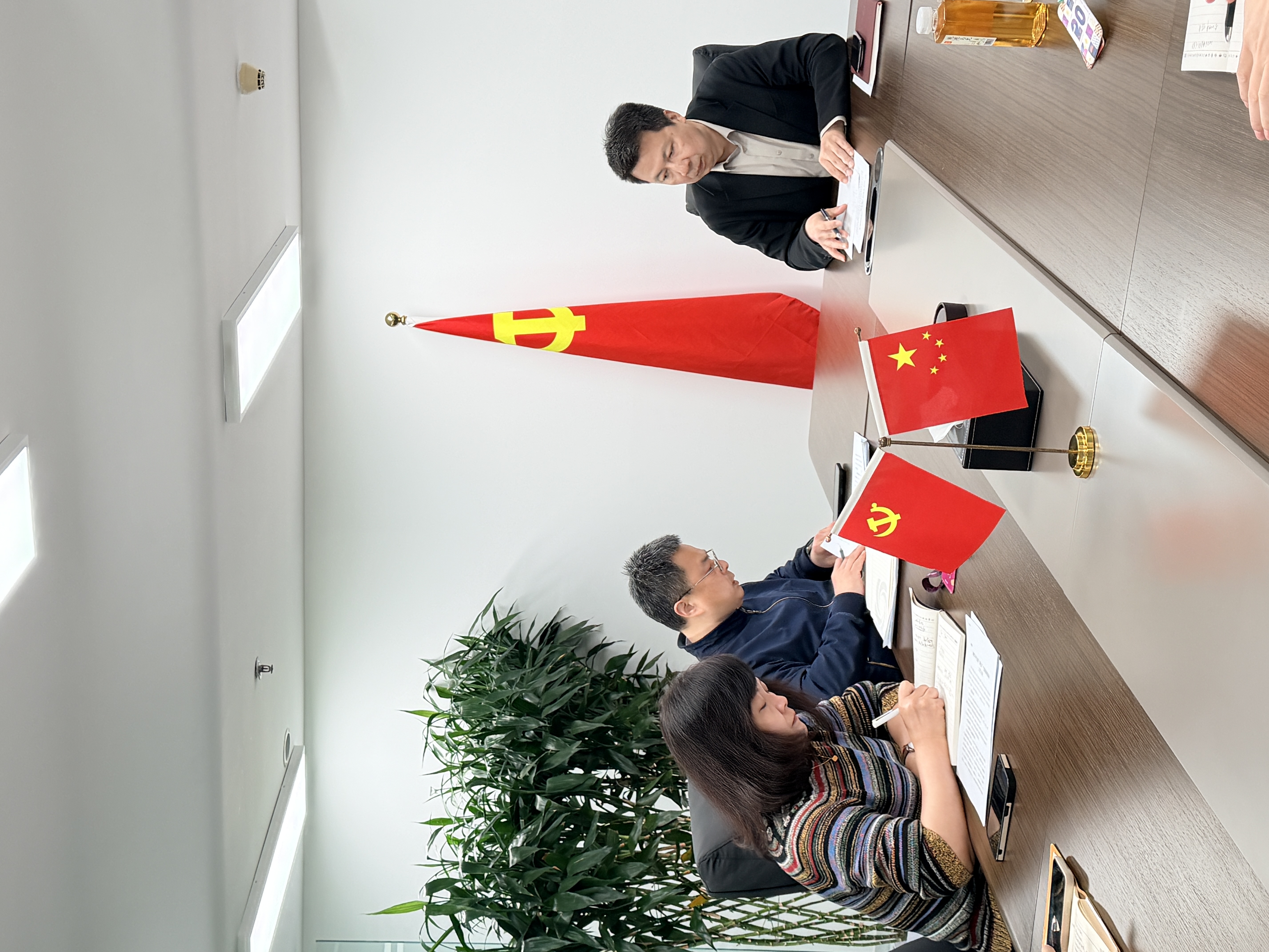 全媒体业务中心召开2026年全国&ldquo;两会&rdquo;期间业务工作部署工作会