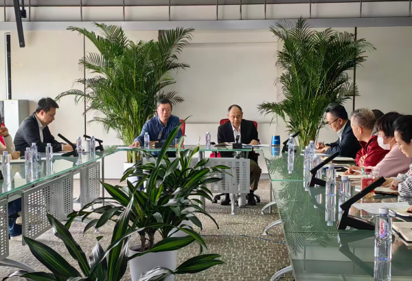 华风集团领导调研全球导航公司工作