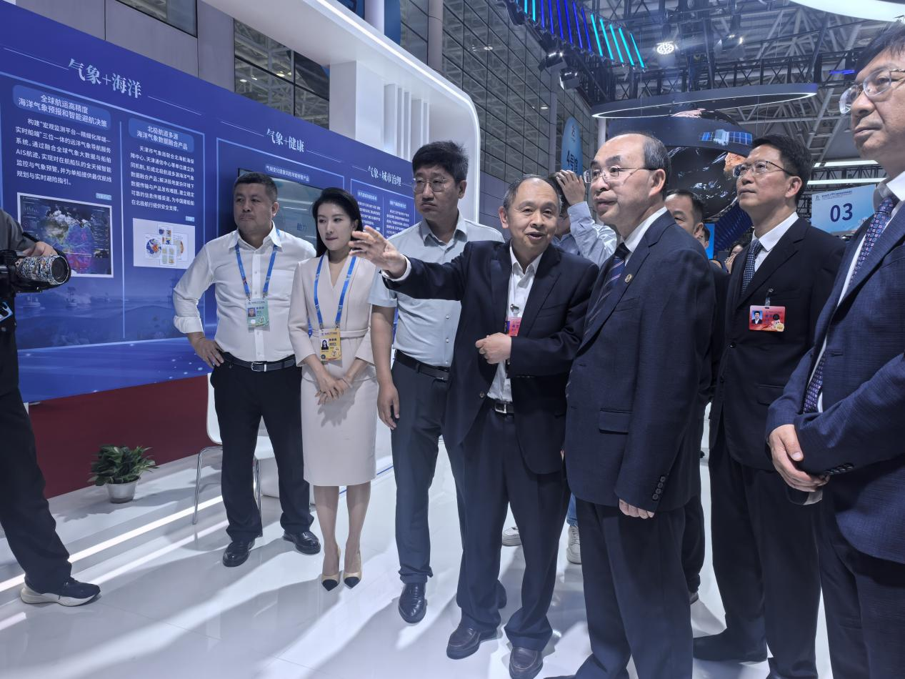 华风参展数字中国建设峰会 数字气象创新成果集中亮相